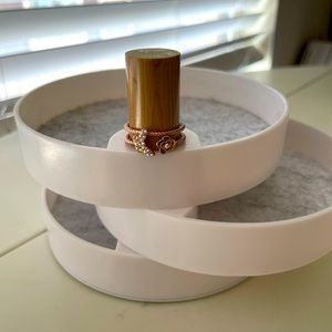 Fragrant Jewels Ring size 8